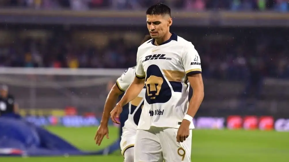 Guillermo Martínez se pierde el resto de la temporada con Pumas por lesión