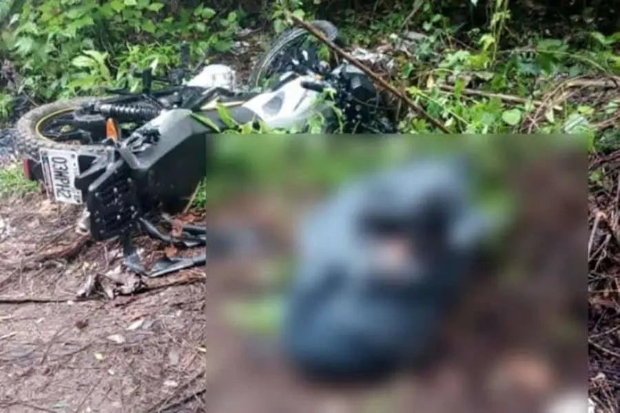Hallan restos humanos y motocicleta abandonada en ranchería de Comalcalco