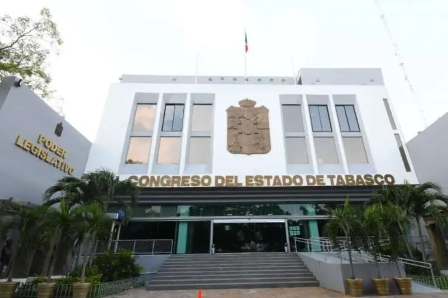 Diputados de la 4T y oposición debaten en ´A Fondo´ sobre primer año de gobierno de May