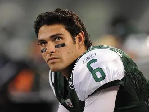 Ex jugador de la NFL, Mark Sánchez, podría ser encarcelado hasta por seis años