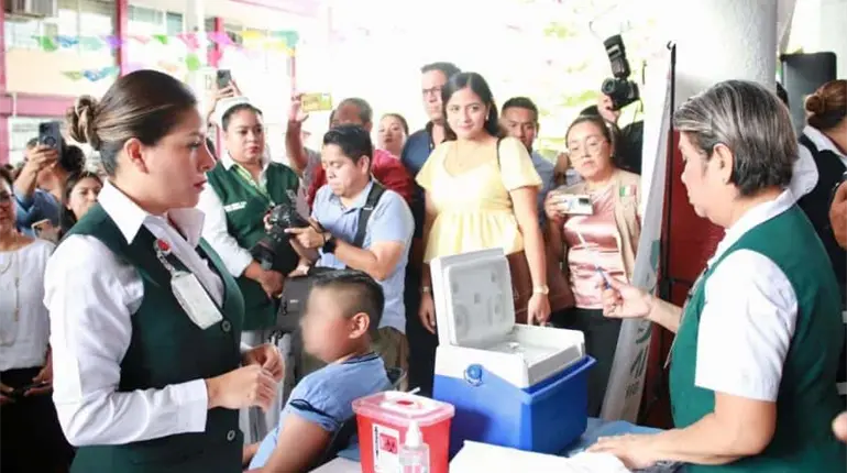 Reconoce Setab resistencia de padres para vacunar a sus hijos contra el VPH