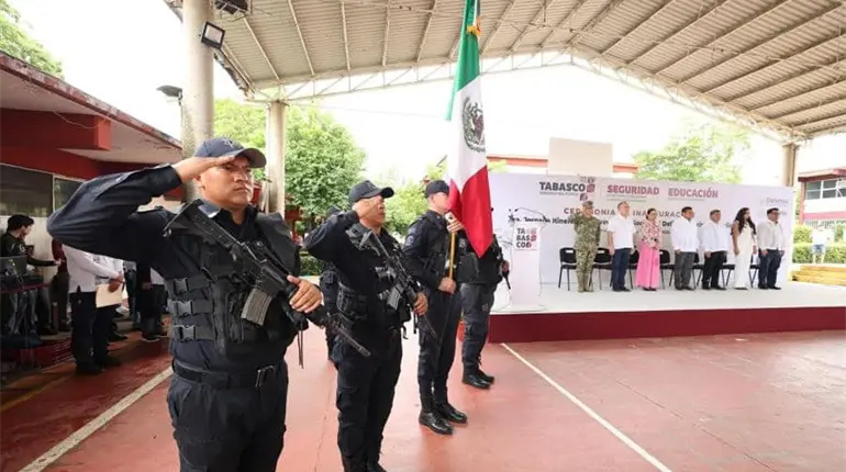Ponen en marcha tercera jornada de prevención del delito y proximidad policial en escuelas de Media Superior