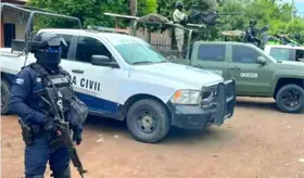 Guardia Civil asume mando de Policía de Buenavista, Michoacán y detienen a 6 por irregularidades