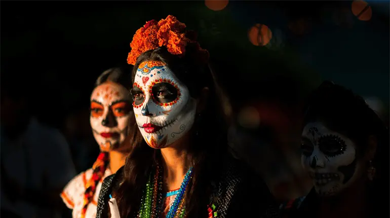 Presentan agenda de actividades del festival "Celebrando la Eternidad" en Centro