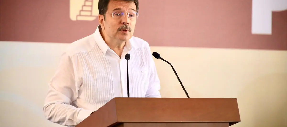 Renuncia Julián Romero a la Secretaría de Administración y Finanzas