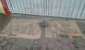 Dejan cartulinas con amenazas afuera de escuela en Comalcalco