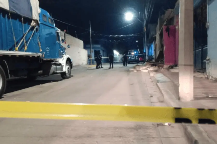Atacan a balazos a madre y su hija afuera de su domicilio en Guanajuato