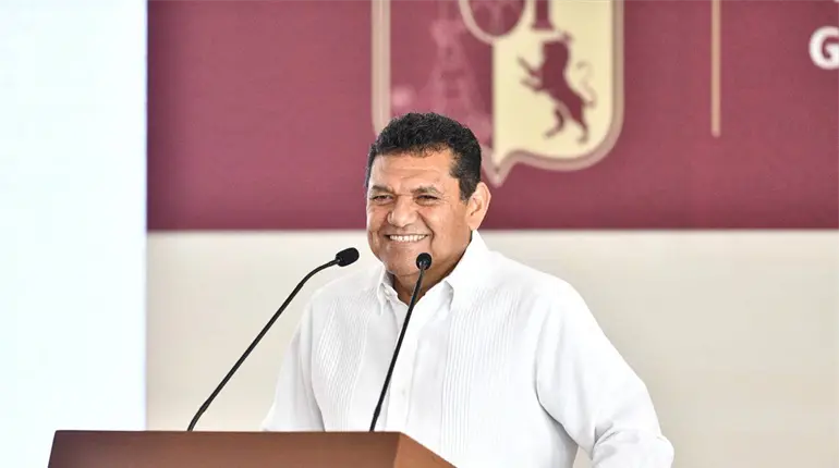 Presume May estar en el top 10 de los gobernadores mejores evaluados