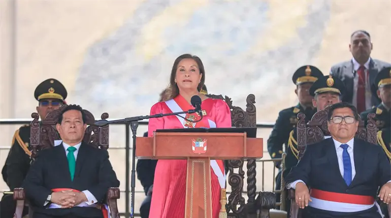 Congreso de Perú aprueba juicio político de destitución contra Dina Boluarte