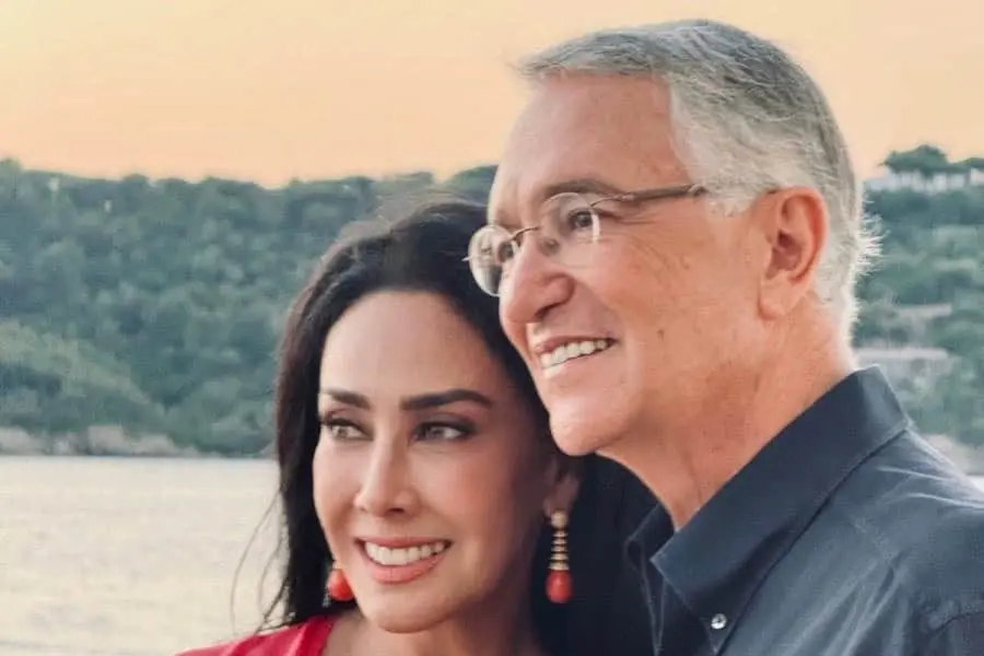 Corte de NY multa a Ricardo Salinas con 21 mdd por caso AT&T