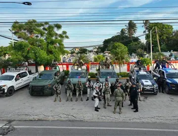 Reportan detención de 3 policías de Paraíso, presuntamente relacionados con grupos delictivos