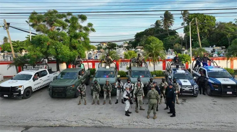 Reportan detención de 3 policías de Paraíso, presuntamente relacionados con grupos delictivos