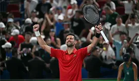 Djokovic avanza a semifinales del Masters 1000 de Shanghái