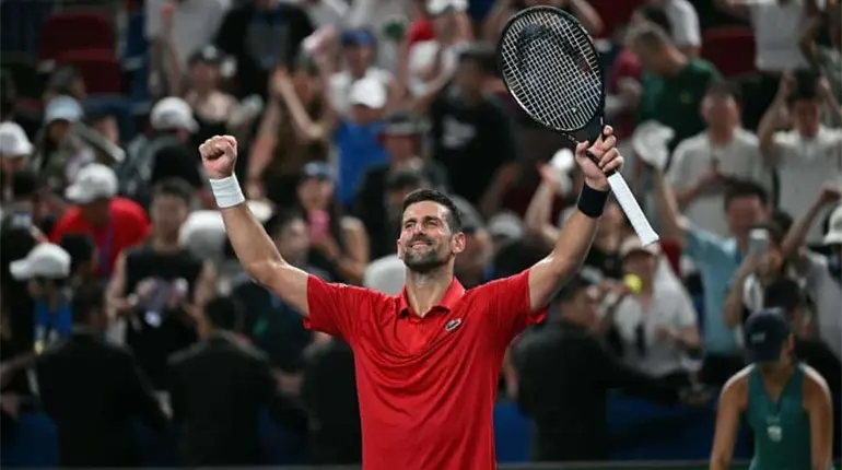 Djokovic avanza a semifinales del Masters 1000 de Shanghái