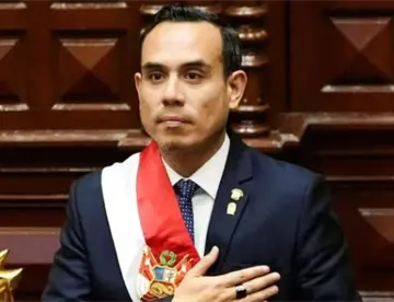 José Jerí asume presidencia interina de Perú tras destitución de Dina Boluarte