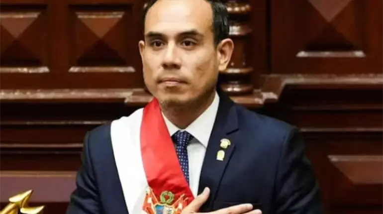 José Jerí asume presidencia interina de Perú tras destitución de Dina Boluarte