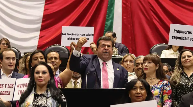 Diputado Pedro Haces, de Morena, pagó para borrar antecedentes penales de internet: El País