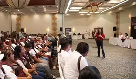 Desde Tabasco, Luisa Alcalde pide a Noroña y Armenta aclarar uso de aviones privados