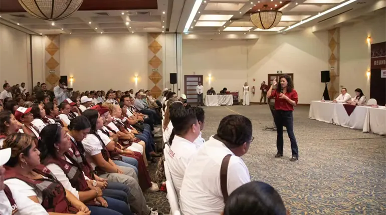 Desde Tabasco, Luisa Alcalde pide a Noroña y Armenta aclarar uso de aviones privados