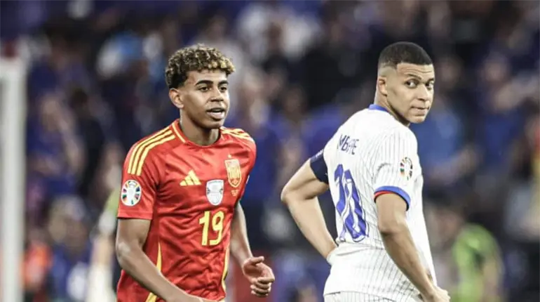 Mbappé defiende a Lamine Yamal: "Debernos fijarnos en lo que hace en el campo"