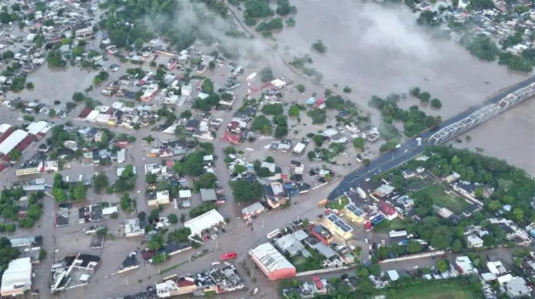 Lluvias dejan al menos 24 muertos en Hidalgo, Puebla, Veracruz y Querétaro