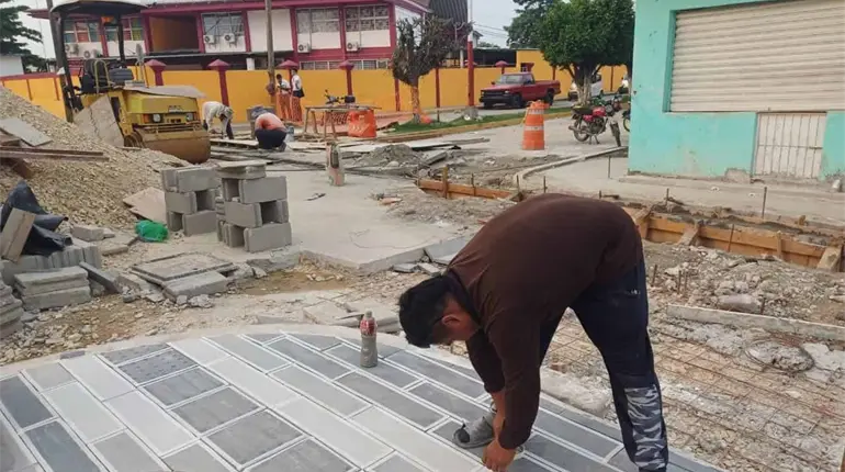 Anegaciones en calle Hombres Ilustres de Cunduacán fue por remodelación: Ayuntamiento