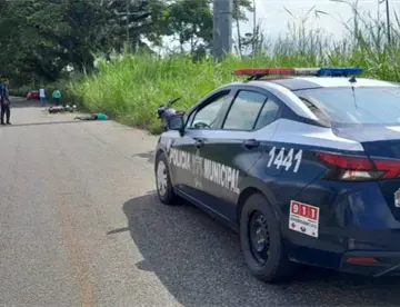 Motociclista pierde control de la unidad y sale disparado en la Tacotalpa – Teapa