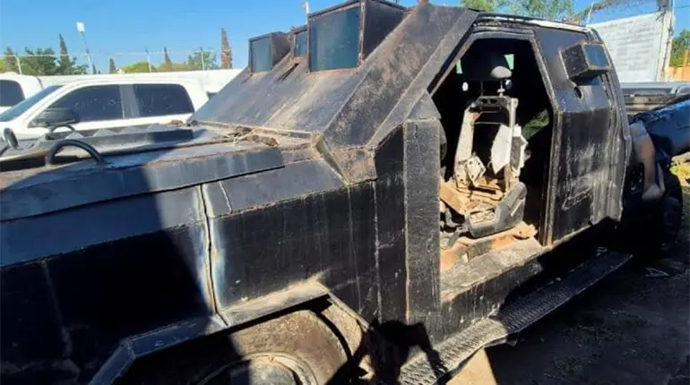 Destruyen en Tamaulipas 23 vehículos monstruos decomisados a grupos delictivos