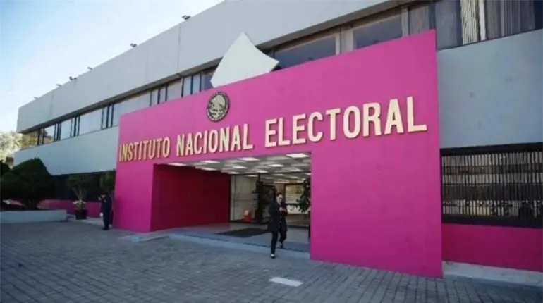 Casi mil trabajadores del INE buscan retiro voluntario ante recorte de gastos