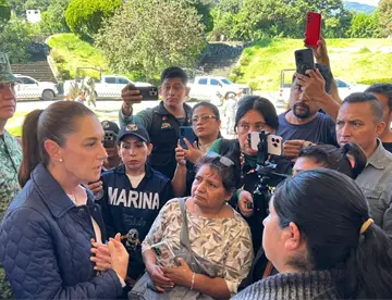 Recorre Sheinbaum Estados afectados por lluvias