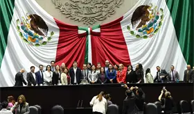 Senadores donarían parte de su sueldo para afectados por lluvias e instalarán centro de acopio