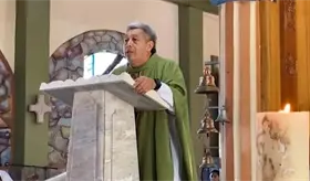 Llama el padre tiktokero a feligreses a ser agradecidos con Dios