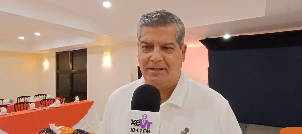 "Vine a sumarme, no ando buscando un puesto": Luis Felipe Graham tras afiliarse a MC