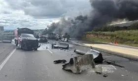 Explosión de pipa en la México-Puebla deja un herido y obliga a evacuación de casas