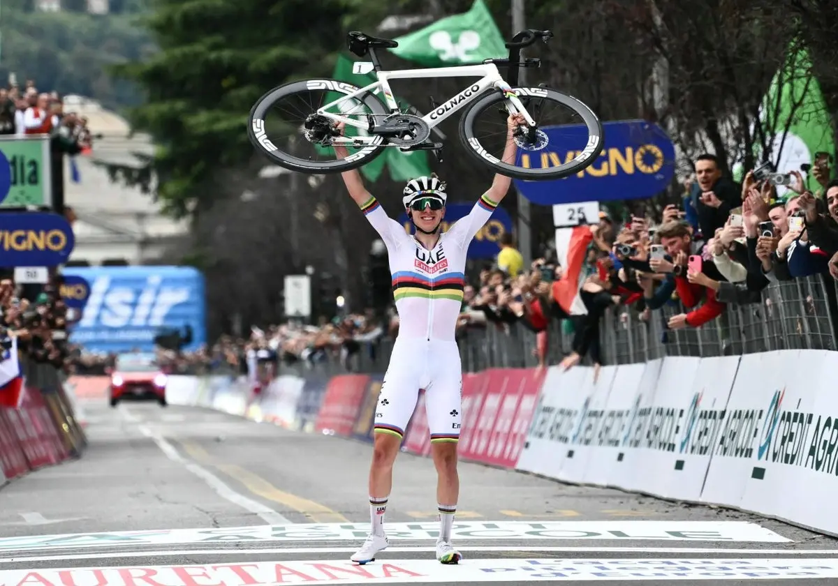 Pogacar es pentacampeón del Giro de Lombardía
