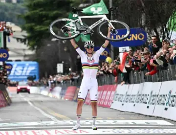Pogacar es pentacampeón del Giro de Lombardía