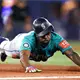 Con salvamento de Andrés Muñoz, Marineros de Seattle se adelanta en la Serie de Campeonato