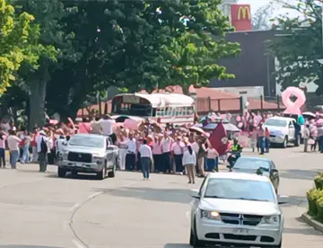 Con marcha arranca programa 5 días por la Vida en la lucha contra el cáncer de mama