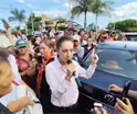 Increpan a Sheinbaum en Poza Rica por jóvenes atrapados en residencias