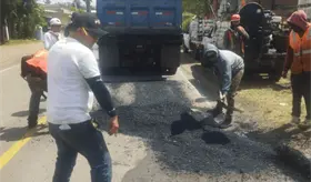 Tras muerte de "Don Nico" autoridades de Guanajuato reparan baches de Salvatierra