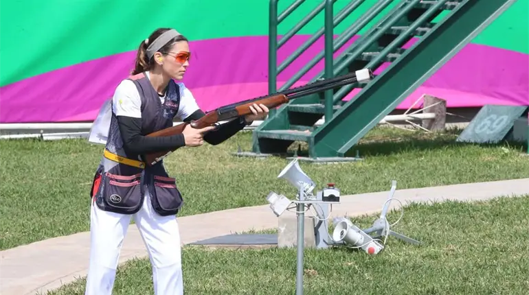 La mexicana Gabriela Rodríguez gana plata en Mundial de Tiro Deportivo