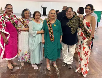 Celebran a la primera Flor más Bella de Tabasco al cumplir 70 años del nombramiento