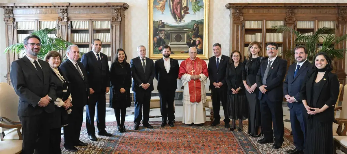 León XIV recibe en El Vaticano a los presidentes de Brasil y Chile