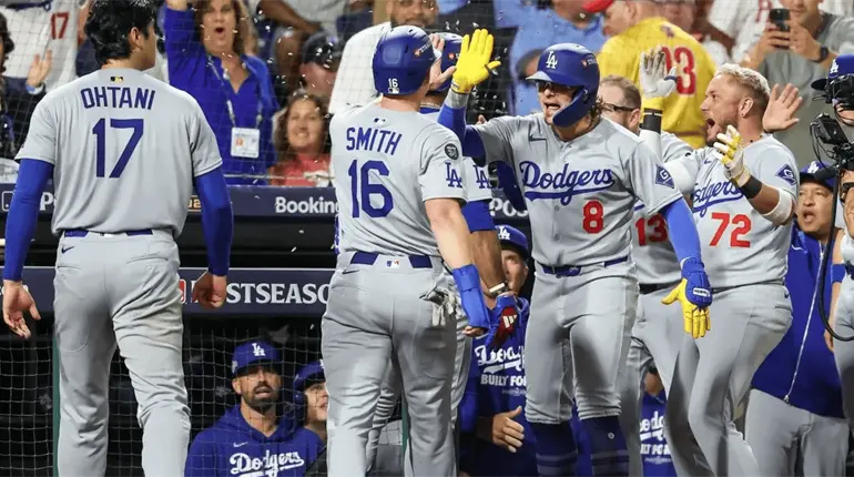 Dodgers se imponen a Cerveceros y toman ventaja en la Serie de Campeonato