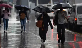 Lluvias fuertes con puntuales muy fuertes, se prevén para este martes en Tabasco