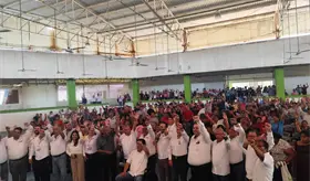 Ciudadanos de Macuspana se afilian a "Que Siga la Democracia"
