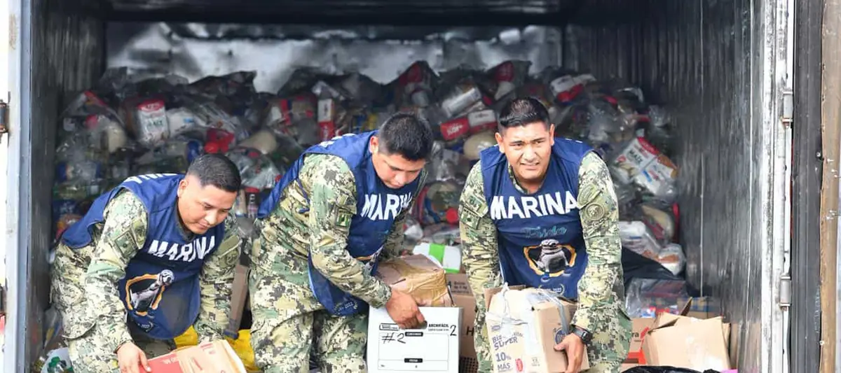 Envía Tabasco 50 toneladas más de ayuda a Veracruz; también va maquinaria y equipo de limpieza: Gobernador
