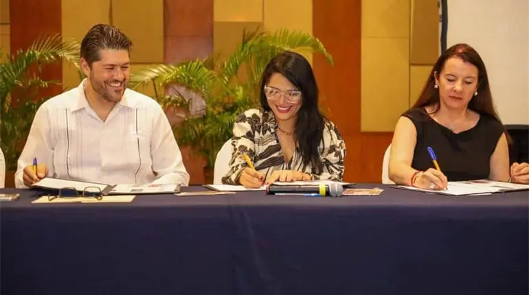 Firman Turismo Tabasco y Banamex carta de intención para impulso a Pymes