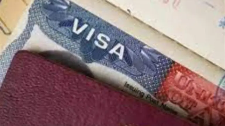 EE.UU. habría revocado más de 50 visas a políticos mexicanos: Reuters