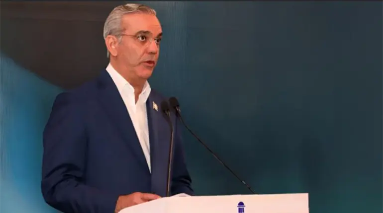 No comentarios: Presidente de República Dominicana responde sobre ausencia de Sheinbaum a Cumbre